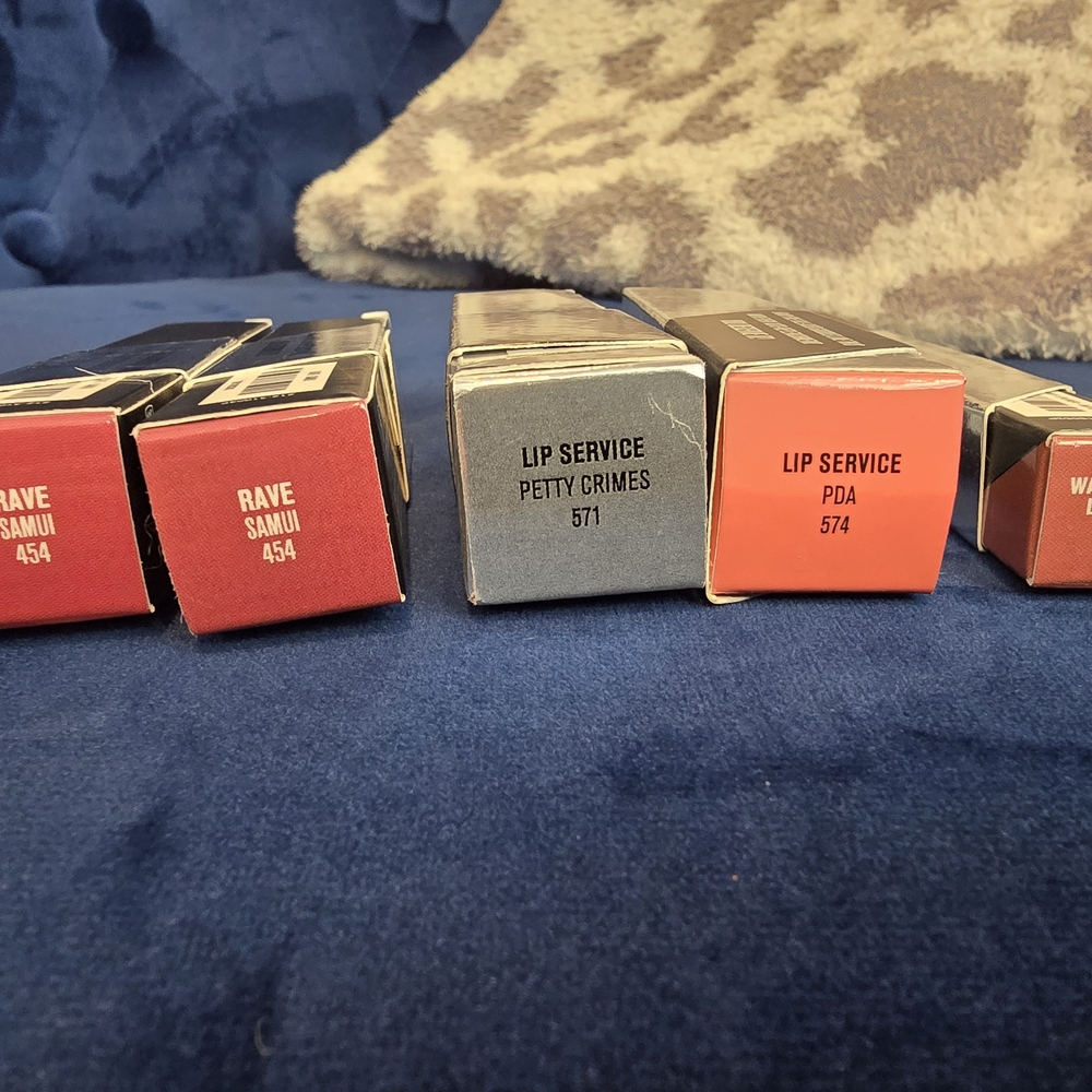 Lip Service Lipsticks Set